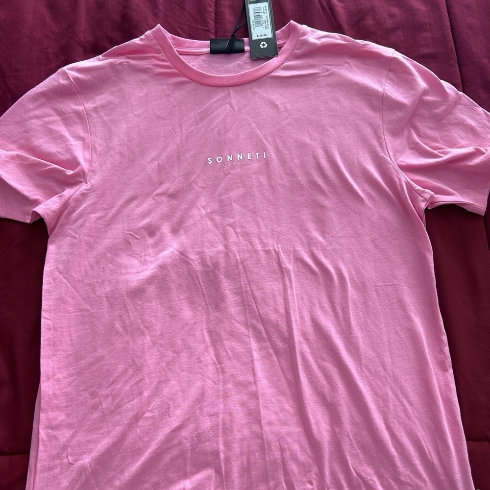 SONNETI LONDON T-SHIRT